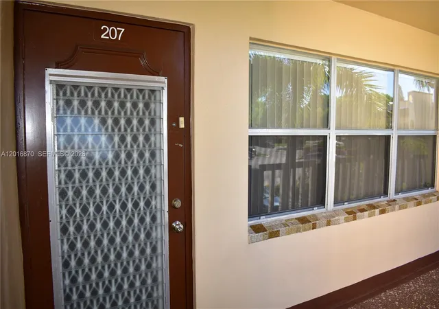 8851-sunrise-lakes-blvd-207-sunrise-fl-33322/hzid_72e032a4