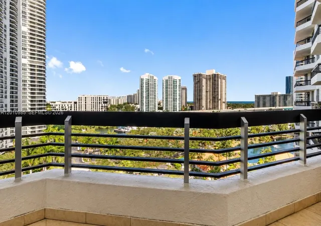 3600-mystic-pointe-dr-1209-aventura-fl-33180/hzid_dd726d50