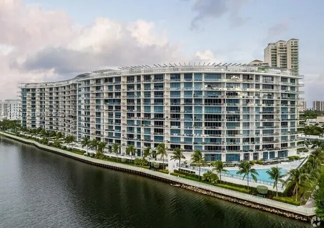 3250-ne-188th-st-408-aventura-fl-33180/hzid_30062a20
