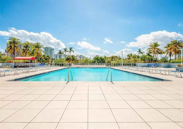 3675-n-country-club-dr-1906-aventura-fl-33180/hzid_aad5041d