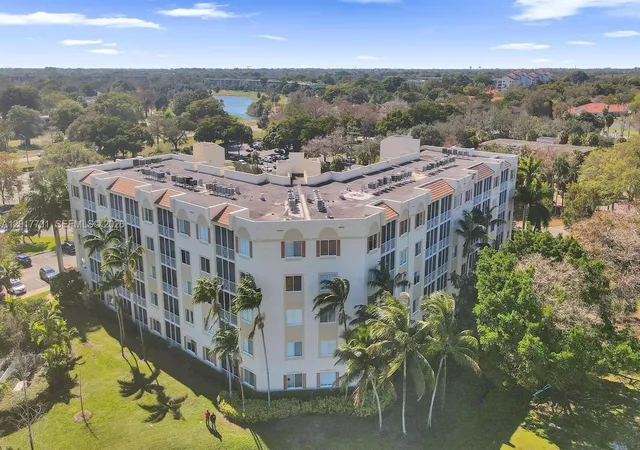 3600-oaks-clubhouse-dr-511-pompano-beach-fl-33069/hzid_a5615de5