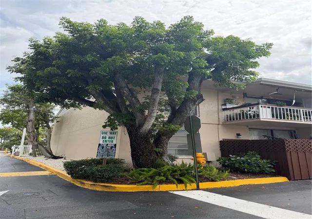 13781-sw-66th-st-231b-miami-fl-33183/hzid_337feae0