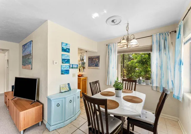 3280-cynthia-ln-214-lake-worth-beach-fl-33461/hzid_ee587574