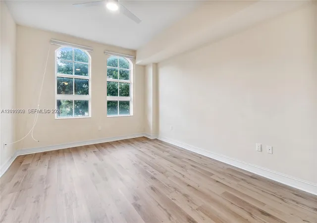 3001-ne-185th-st-219-aventura-fl-33180/hzid_8db8ef7c