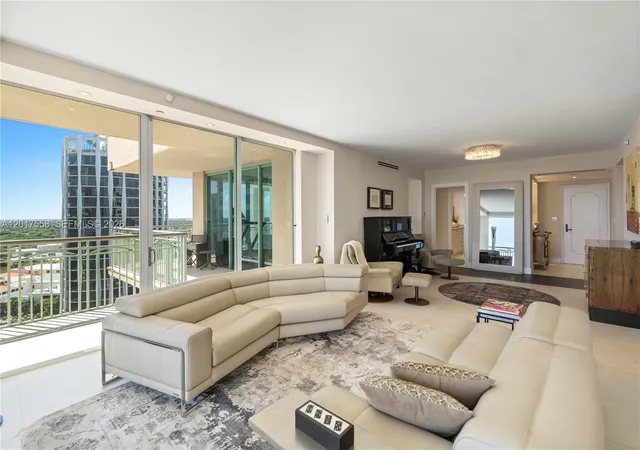 3350-sw-27th-avenue-1802-miami-fl-33133/hzid_7495e3fa