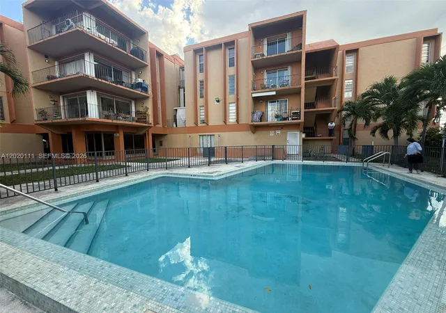 6780-w-2nd-ct-313-hialeah-fl-33012/hzid_bf44e753