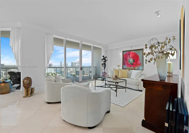 21200-point-pl-2802-aventura-fl-33180/hzid_7df25277
