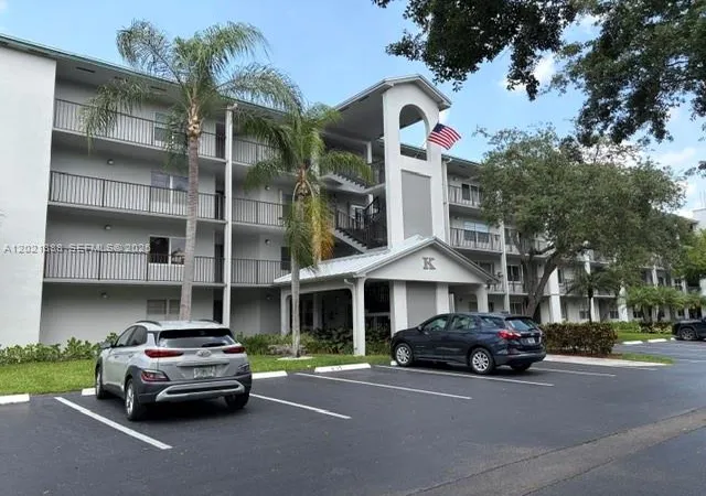 1300-sw-125th-ave-308k-pembroke-pines-fl-33027/hzid_5ccc875d