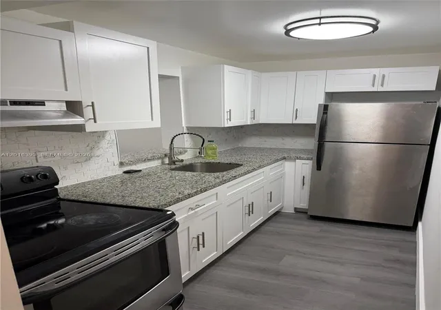 1740-n-river-dr-325-miami-fl-33125/hzid_53a5ce78