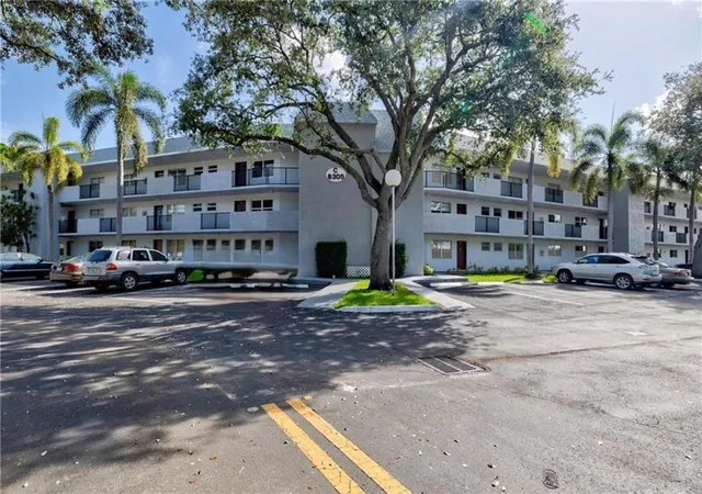8305-nw-61st-street-c209-tamarac-fl-33321/hzid_f1855364