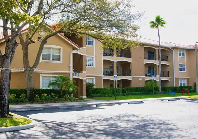 215-sw-117th-ter-14107-pembroke-pines-fl-33025/hzid_b4fafb88