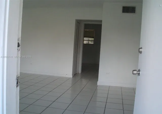 9760-sw-184th-st-16d-cutler-bay-fl-33157/hzid_9af30b25