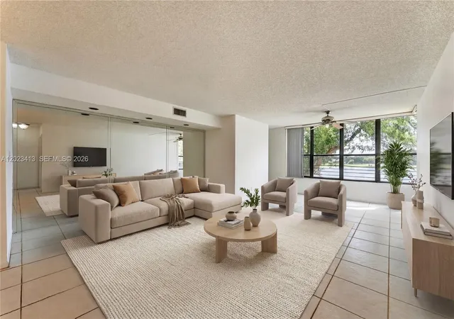 2768-s-carambola-cir-s-206-coconut-creek-fl-33066/hzid_cb233551