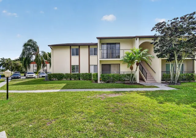 4991-sable-pine-cir-c2-west-palm-beach-fl-33417/hzid_378af989