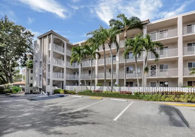 14095-royal-vista-dr-203-delray-beach-fl-33484/hzid_40ff5db1