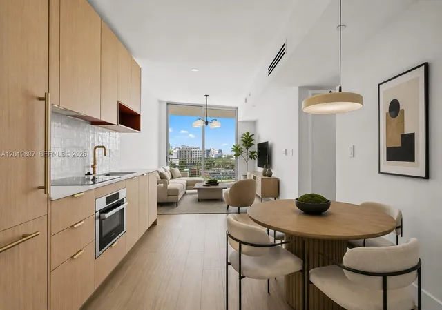 90-ne-32nd-st-627-miami-fl-33137/hzid_13753b06