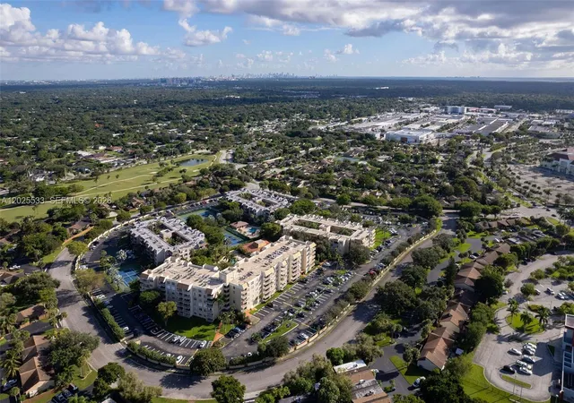 13120-sw-92nd-ave-b505-miami-fl-33176/hzid_93ac920c