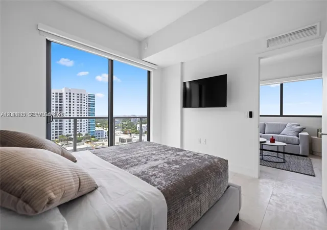 239-sw-9th-st-1502-miami-fl-33130/hzid_ac9ce1fd