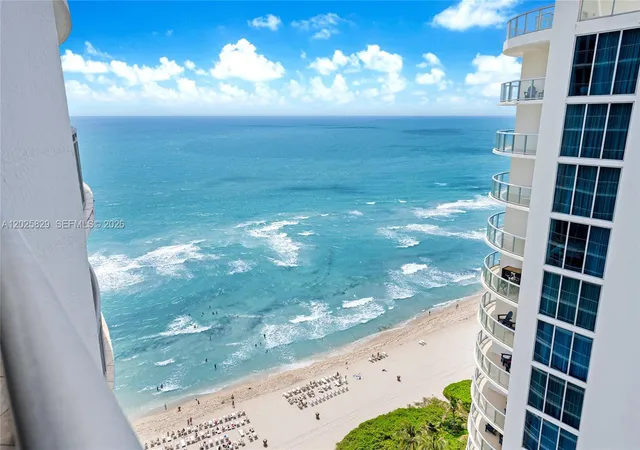 17375-collins-ave-2403-sunny-isles-beach-fl-33160/hzid_99d18798