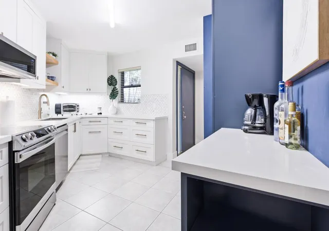 5800-camino-del-sol-apt-106-boca-raton-fl-33433/hzid_1aa2f5de
