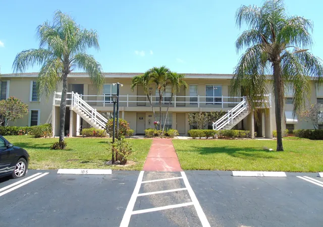 309-circle-dr-s-204-boynton-beach-fl-33435/hzid_c3526f3a