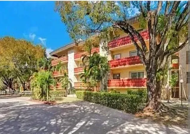 1205-mariposa-ave-304-coral-gables-fl-33146/hzid_65648ba7