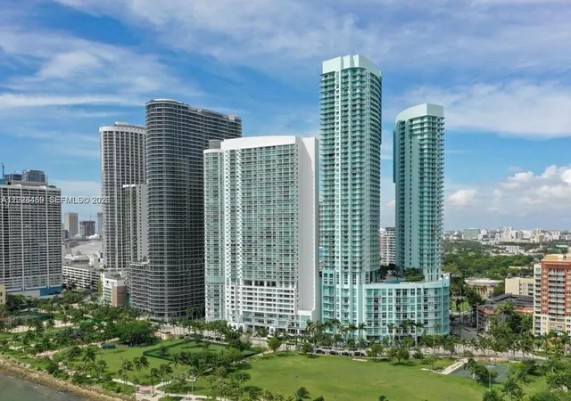 1900-n-bayshore-dr-2415-miami-fl-33132/hzid_303cfff5