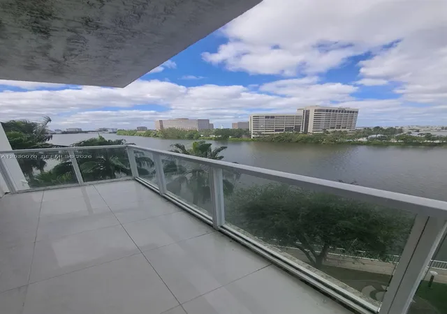 5085-nw-7th-street-602-miami-fl-33126/hzid_04eff489