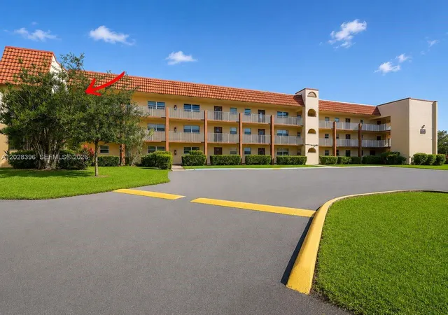 2811-n-pine-island-rd-302-sunrise-fl-33322/hzid_2405f0fc