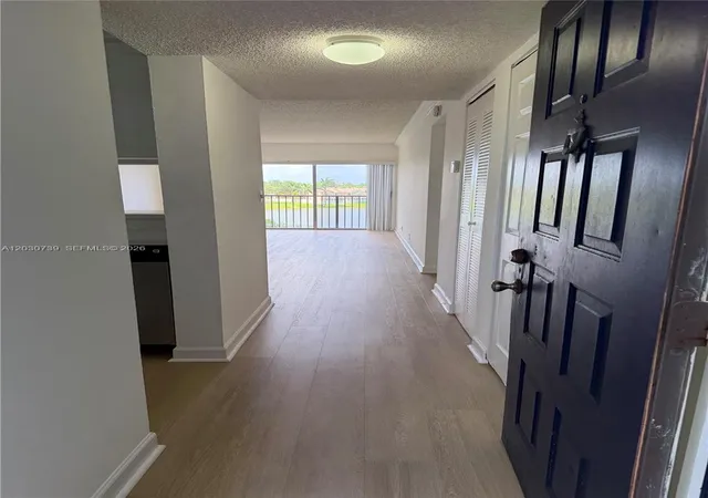 8560-n-sherman-cir-404-miramar-fl-33025/hzid_493df8ee