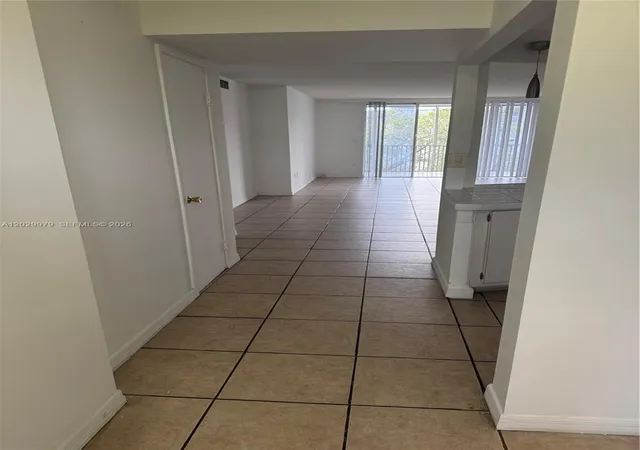 1710-ne-191st-st-4113-miami-fl-33179/hzid_959231cf