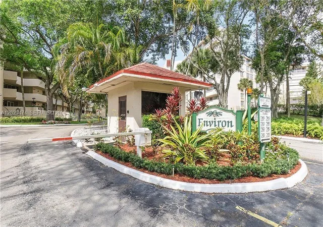 7081-environ-blvd-242-lauderhill-fl-33319/hzid_3813eea4