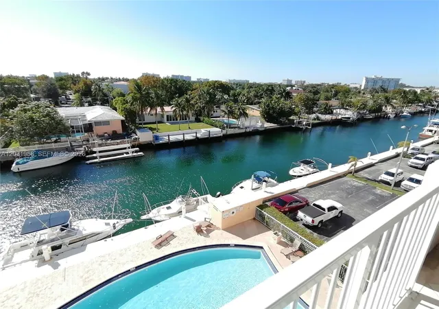 2020-ne-135th-st-506-north-miami-fl-33181/hzid_4401c428