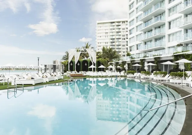1100-w-ave-418-418-miami-beach-fl-33139/hzid_019dc802