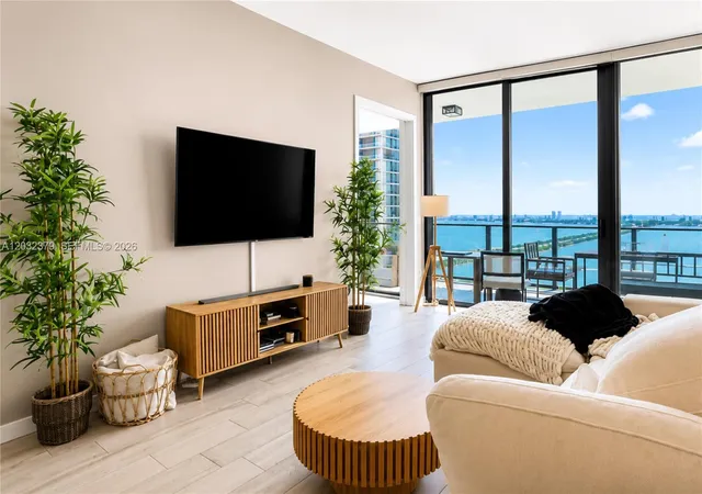 480-ne-31st-street-3705-miami-fl-33137/hzid_7f3ca2c0