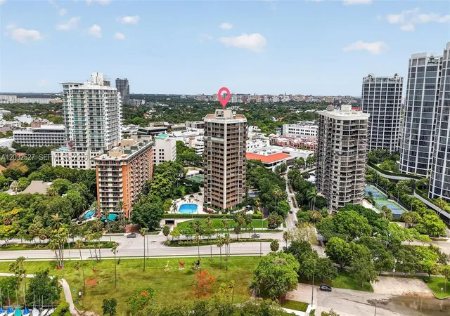 2901-s-bayshore-dr-4a-miami-fl-33133/hzid_8f54874b