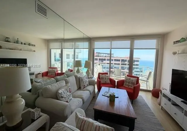 5161-collins-ave-1702-miami-beach-fl-33140/hzid_f9e79b32