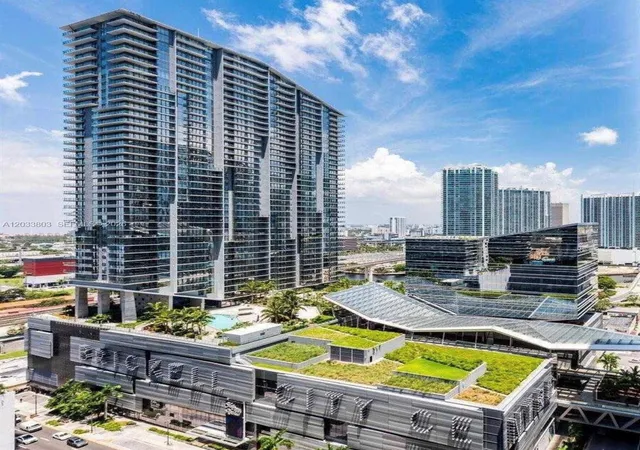 88-sw-7th-street-2206-miami-fl-33130/hzid_f56726a5