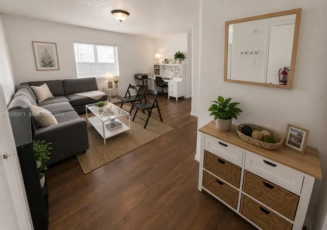 300-nw-84th-ter-300-miami-fl-33150/hzid_001f5d52