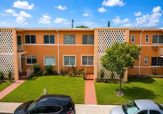 3550-sw-9th-ter-8b-miami-fl-33135/hzid_b42005de