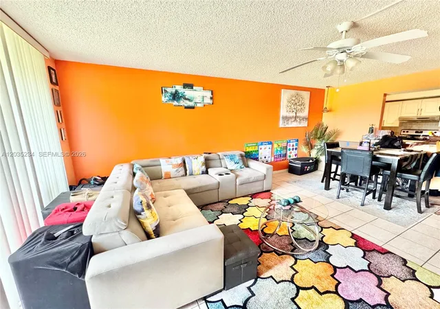 5570-nw-44th-street-408a-lauderhill-fl-33319/hzid_6e6a1da0