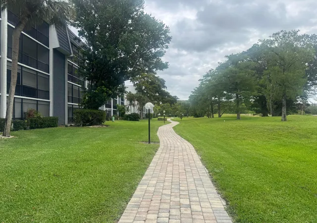 6080-nw-44th-st-lauderhill-fl-33319/hzid_268108c3