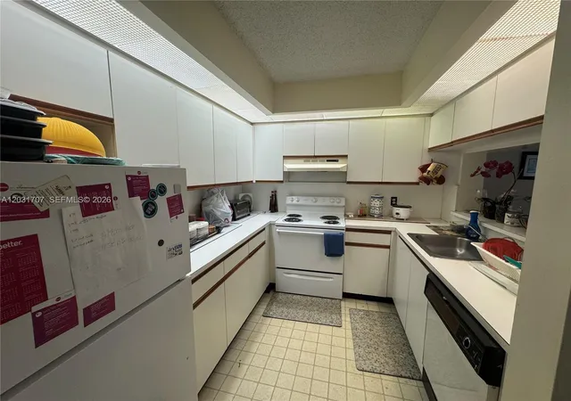 12950-sw-7th-ct-210a-pembroke-pines-fl-33027/hzid_050b754f