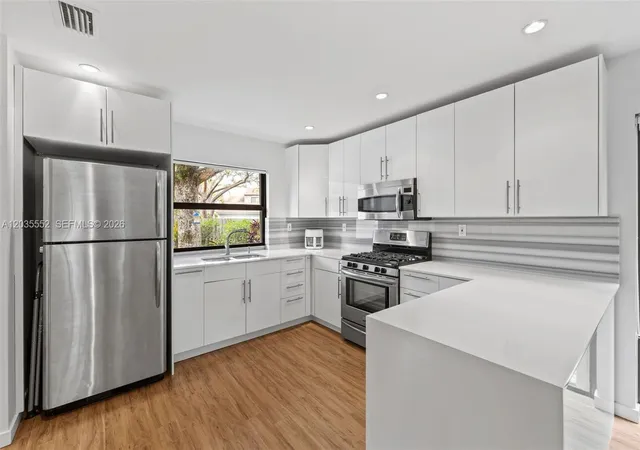 11045-sw-113th-pl-miami-fl-33176/hzid_061d656e