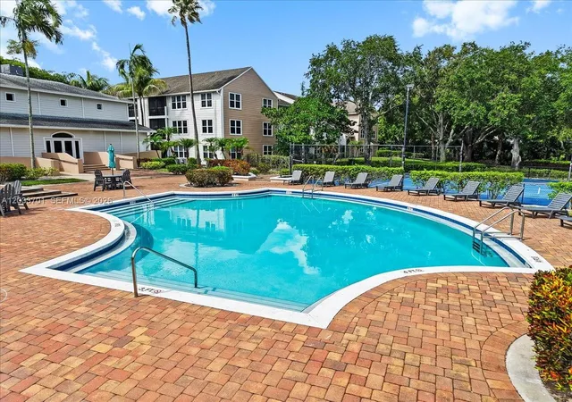 2303-n-congress-ave-27-boynton-beach-fl-33426/hzid_f1aea727