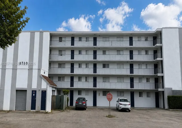 8710-n-sherman-cir-506-miramar-fl-33025/hzid_367991aa