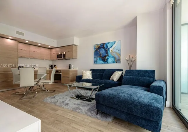 1300-s-miami-ave-3908-miami-fl-33130/hzid_2ba471c8