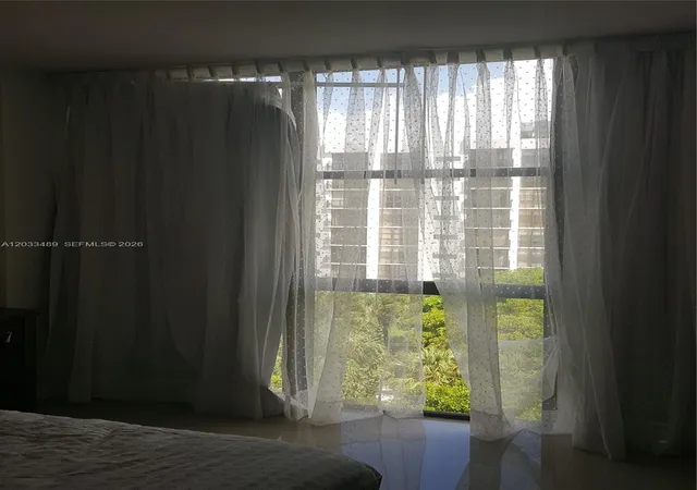 16919-n-bay-rd-608-sunny-isles-beach-fl-33160/hzid_53e45af9