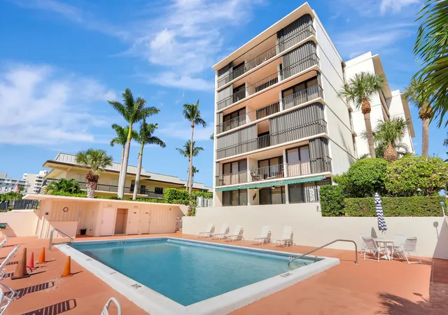 225-beach-rd-204-tequesta-fl-33469/hzid_550c0b92