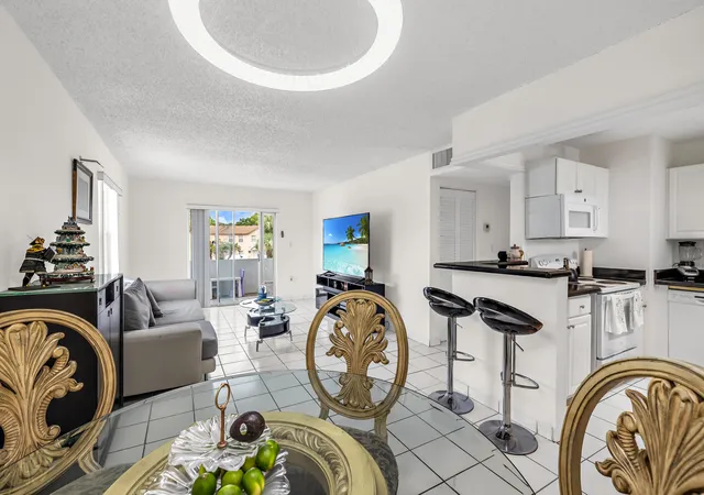6507-winfield-blvd-211ac-margate-fl-33063/hzid_781cc5b4